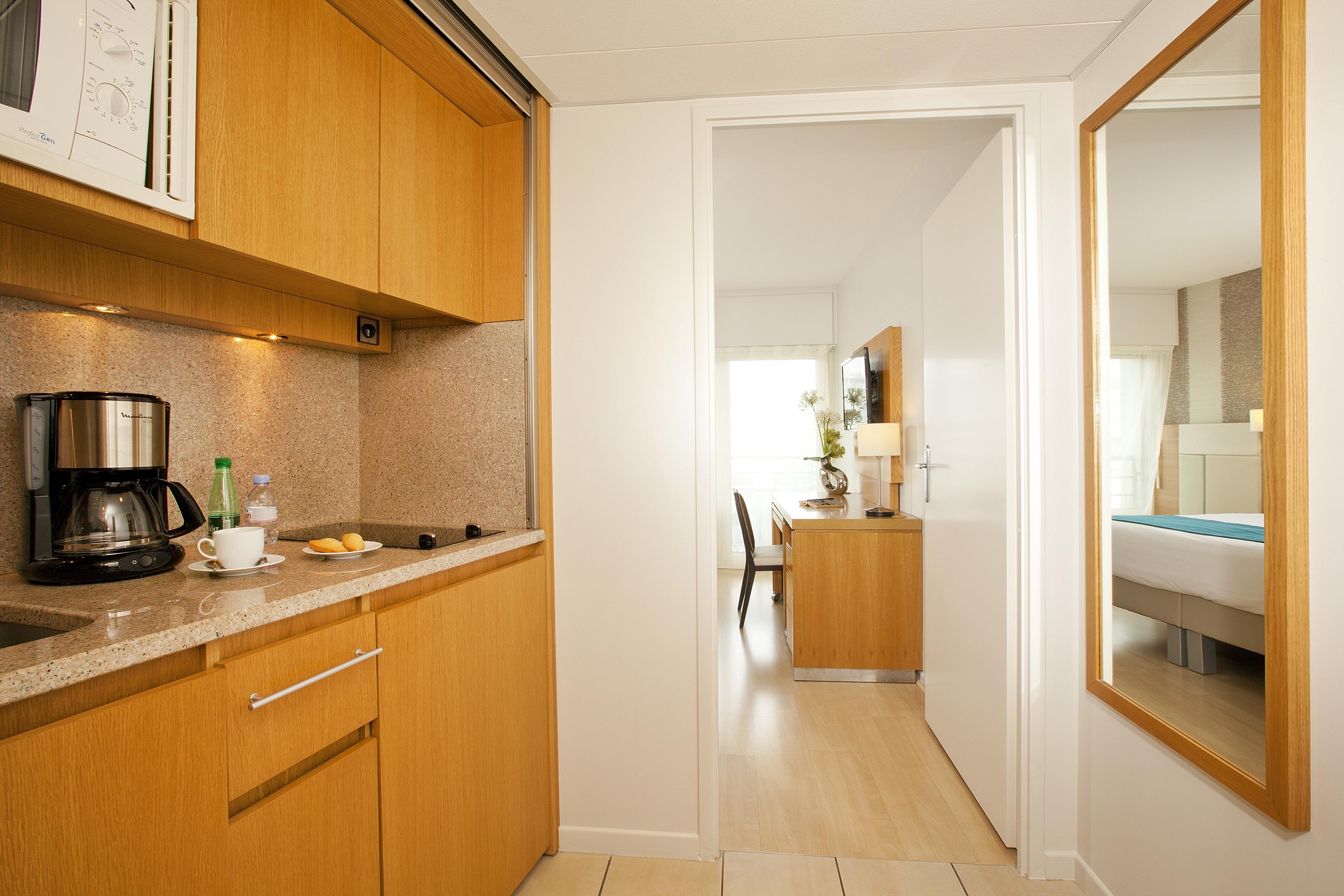 Residhome Courbevoie La Defense Екстериор снимка