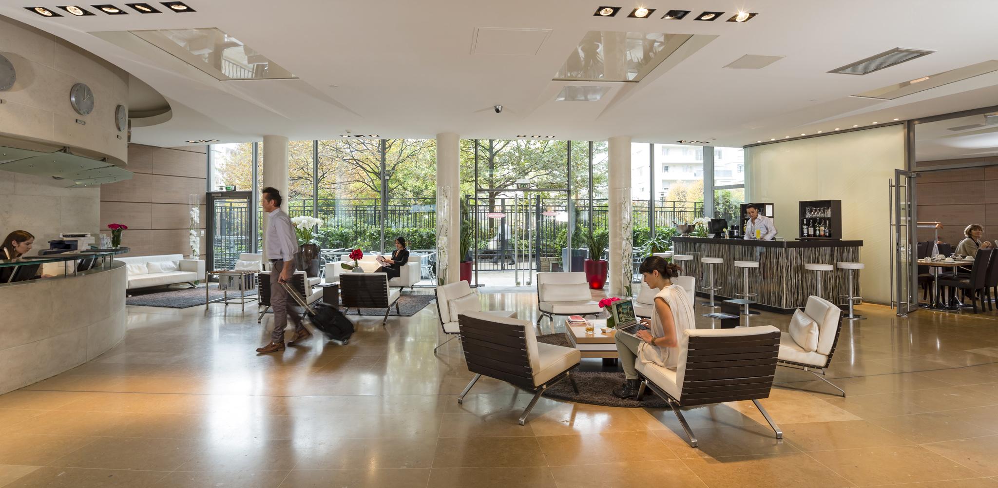 Residhome Courbevoie La Defense Екстериор снимка