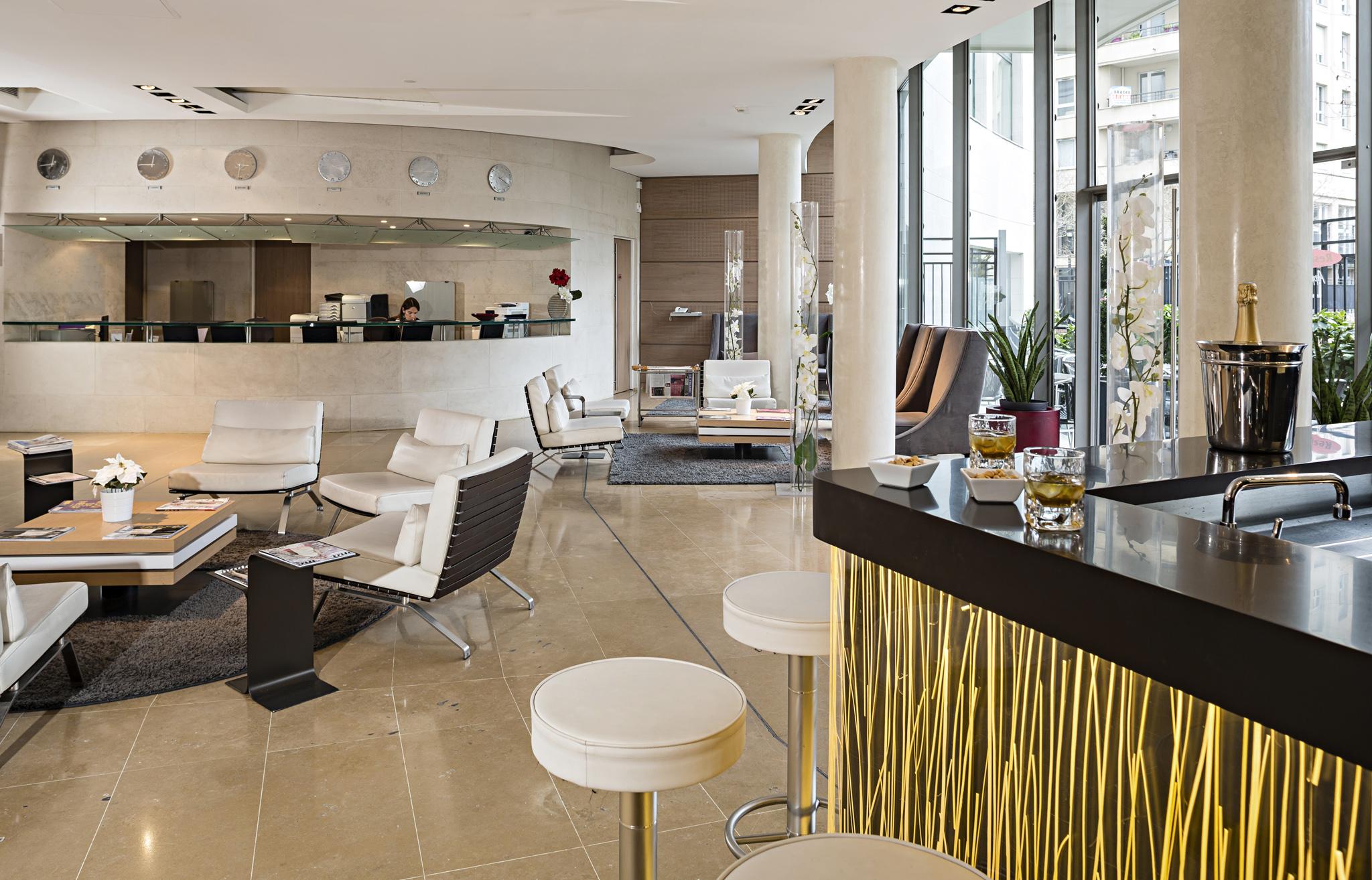 Residhome Courbevoie La Defense Екстериор снимка