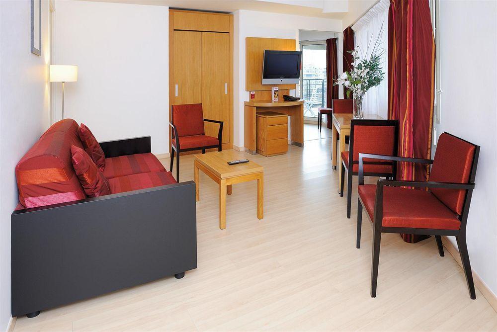 Residhome Courbevoie La Defense Стая снимка
