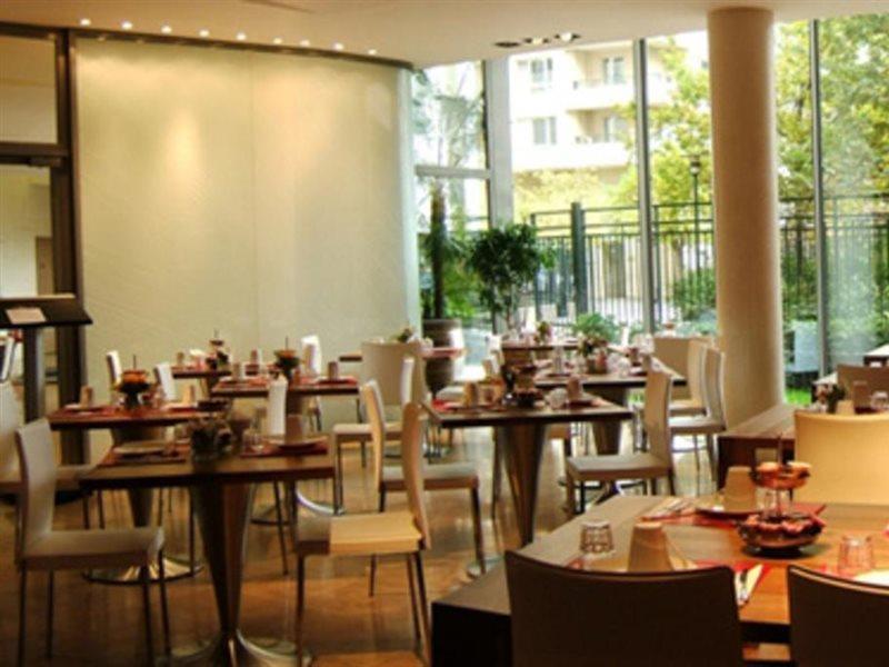 Residhome Courbevoie La Defense Екстериор снимка