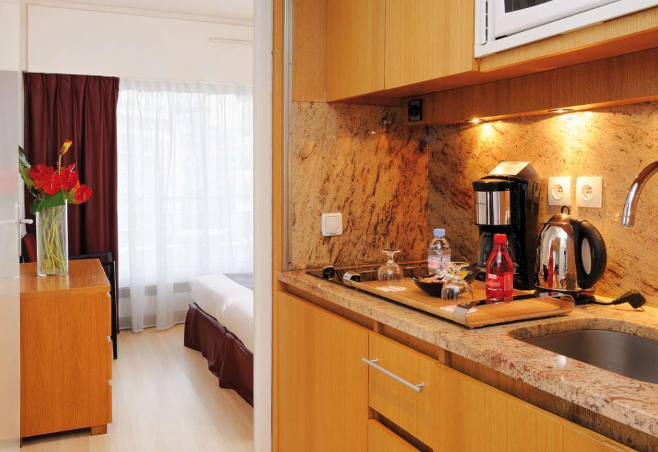 Residhome Courbevoie La Defense Екстериор снимка